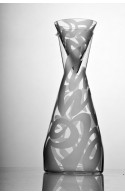 TAI-PÍ  TP – CARAFE FOR WINE OR WATER, HAND BLOWN GLASS, MADE FROM BOHEMIAN CRYSTAL, SANDED DECORATION, LIMITED COLLECTION.