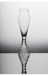 TAI-PÍ   2TP   - WINE GLASS FOR WHITE WINE, HAND BLOWN GLASS, MADE FROM BOHEMIAN CRYSTAL, SANDED DECORATION. 
