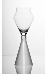 TAI-PÍ  1S  -  WINE GLASS FOR RED WINE, HAND BLOWN GLASS, MADE FROM BOHEMIAN CRYSTAL, SANDED DECORATION. 